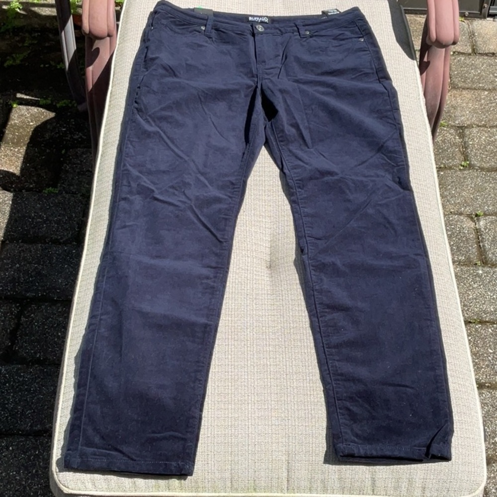 Buffalo David Bitton Dark Blue Velvet Jeans, Size 12